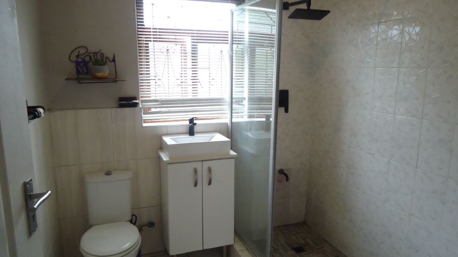 4 Bedroom Property for Sale in Cloetesville Western Cape